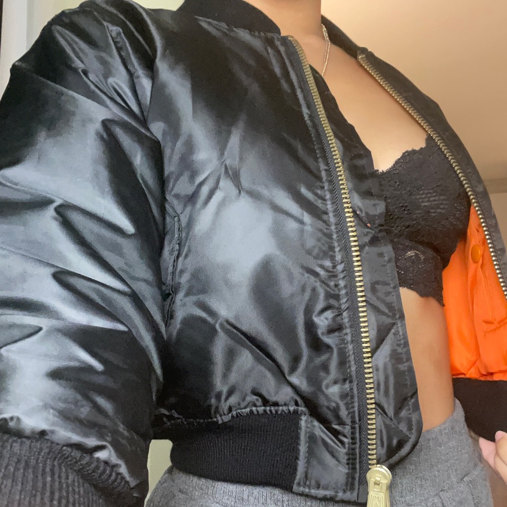 Cute reversible black & orange bomber